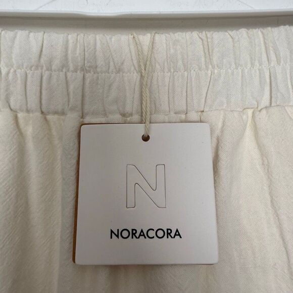 Noracora Women’s Small Cream Button Pants Ankle Minimalist Capsule New - Picture 2 of 6